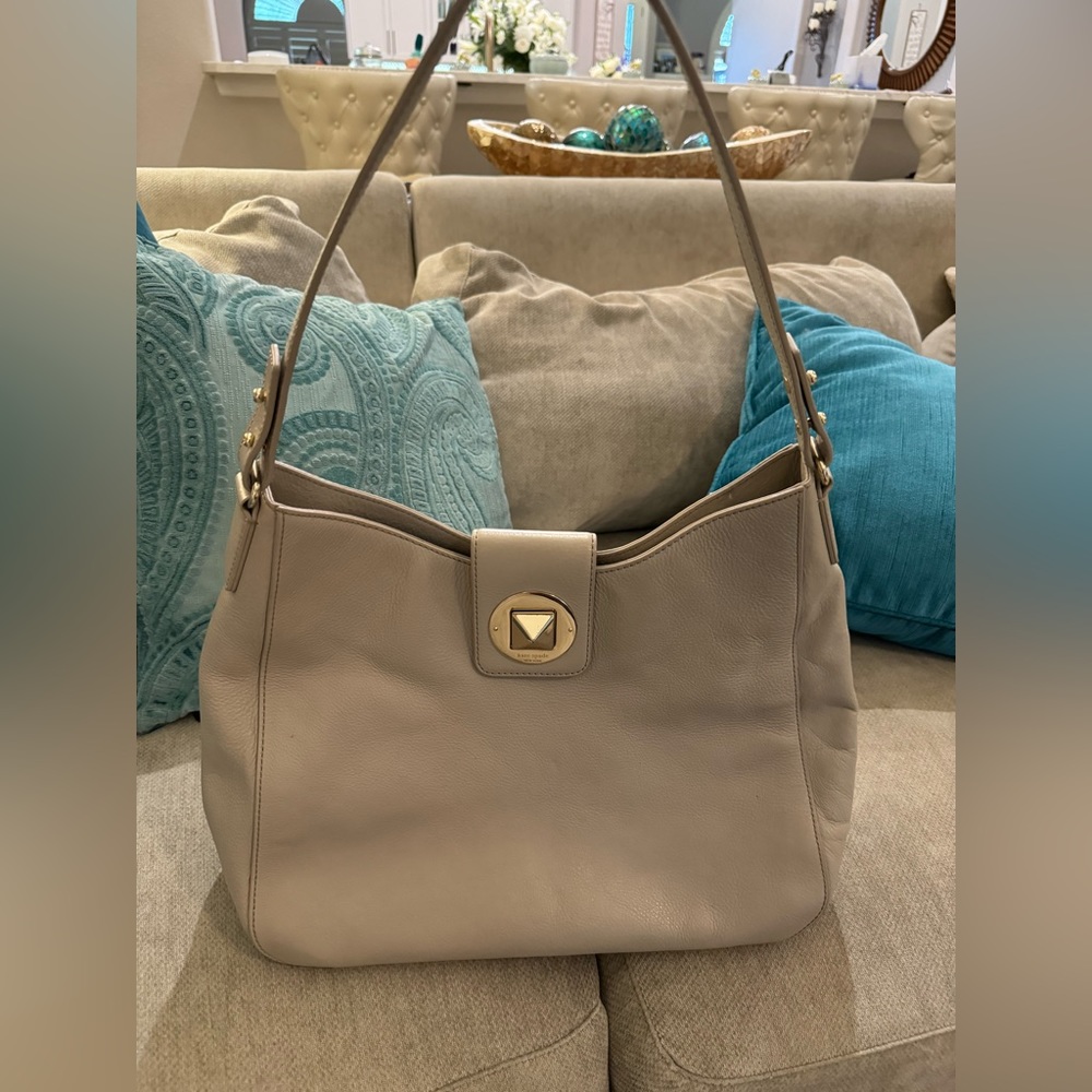 Kate Spade leather light grey shoulder bag